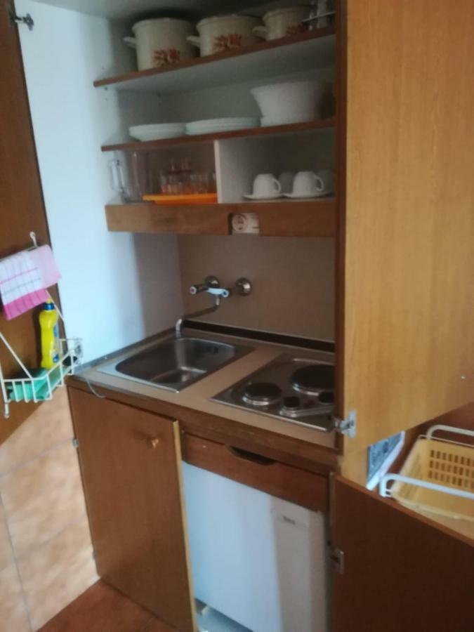 Apartmani Ujdur Omiš Exteriér fotografie